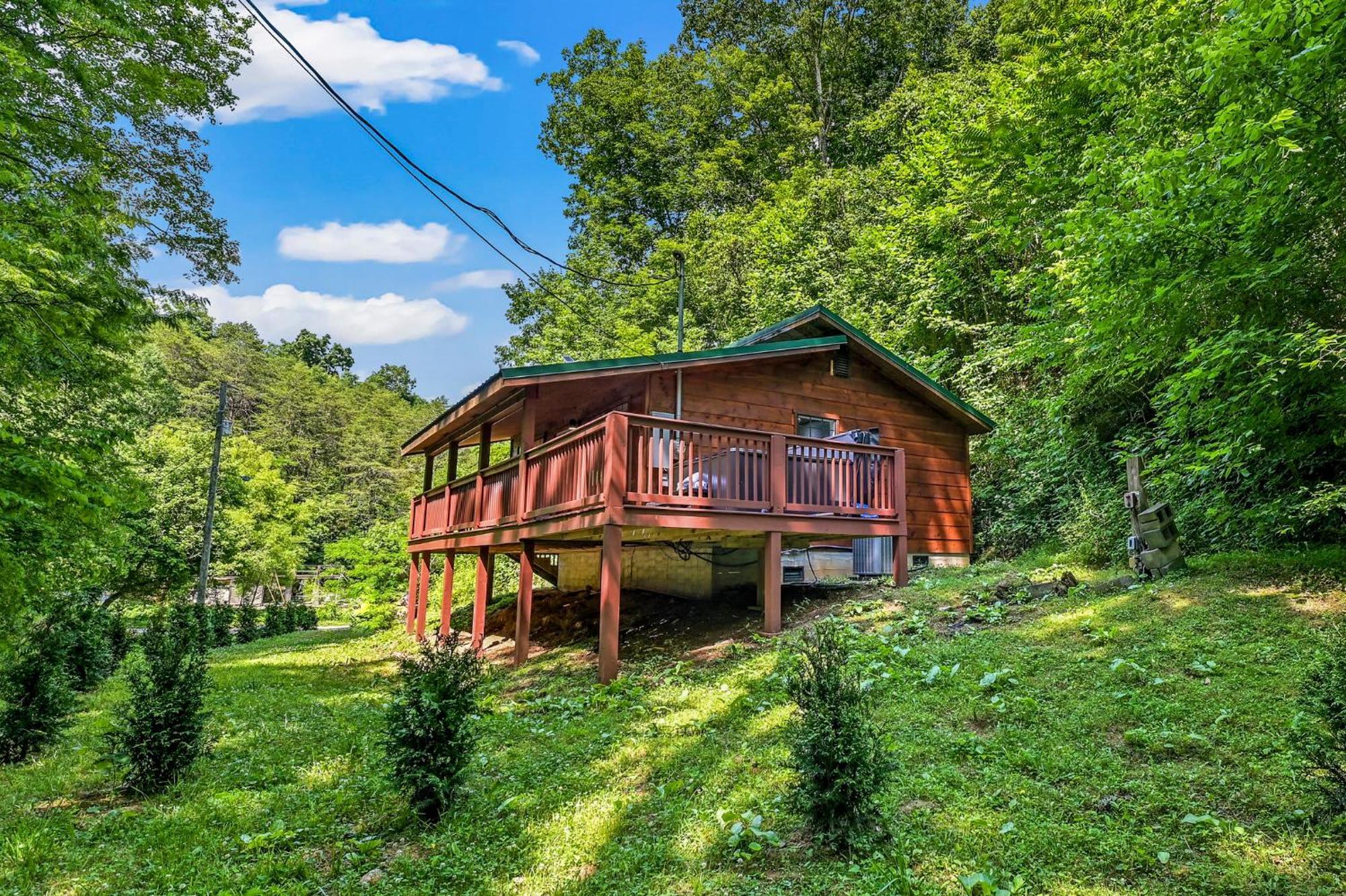 Smoky Mountains Hut Tub Cabin Dog Friendly Sevierville Esterno foto