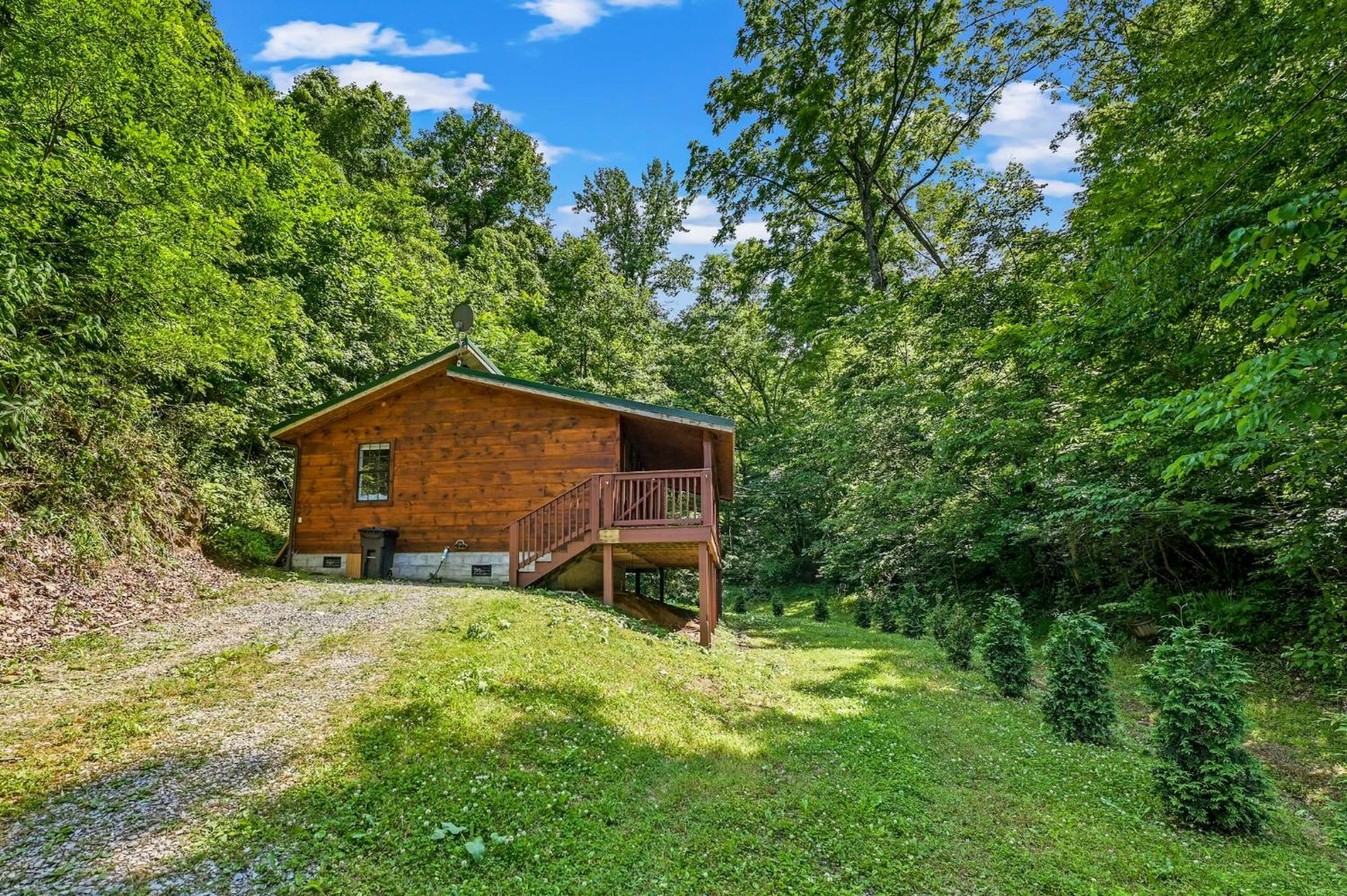 Smoky Mountains Hut Tub Cabin Dog Friendly Sevierville Esterno foto